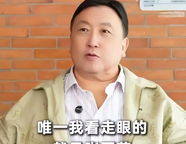 王晶、向太先后担心张国荣：是赤忱细密念，如故另有 “挥霍” 争议？